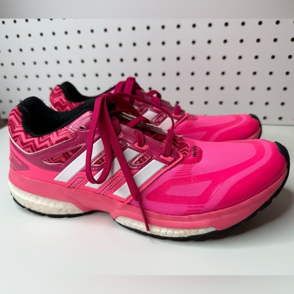 adidas Performance Women's Response Boost Techfit Running Shoe - Picture 8 of 16